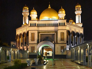 Jame-asr-Hassanil-Bolkiah-Moschee Brunei  pixabay.com